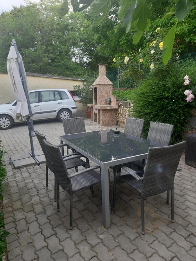 מלון Lesencetomaj Aleksa Apartman מראה חיצוני תמונה